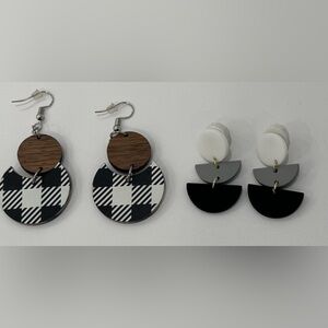 Geometric Pierced Earrings (Two Pairs)